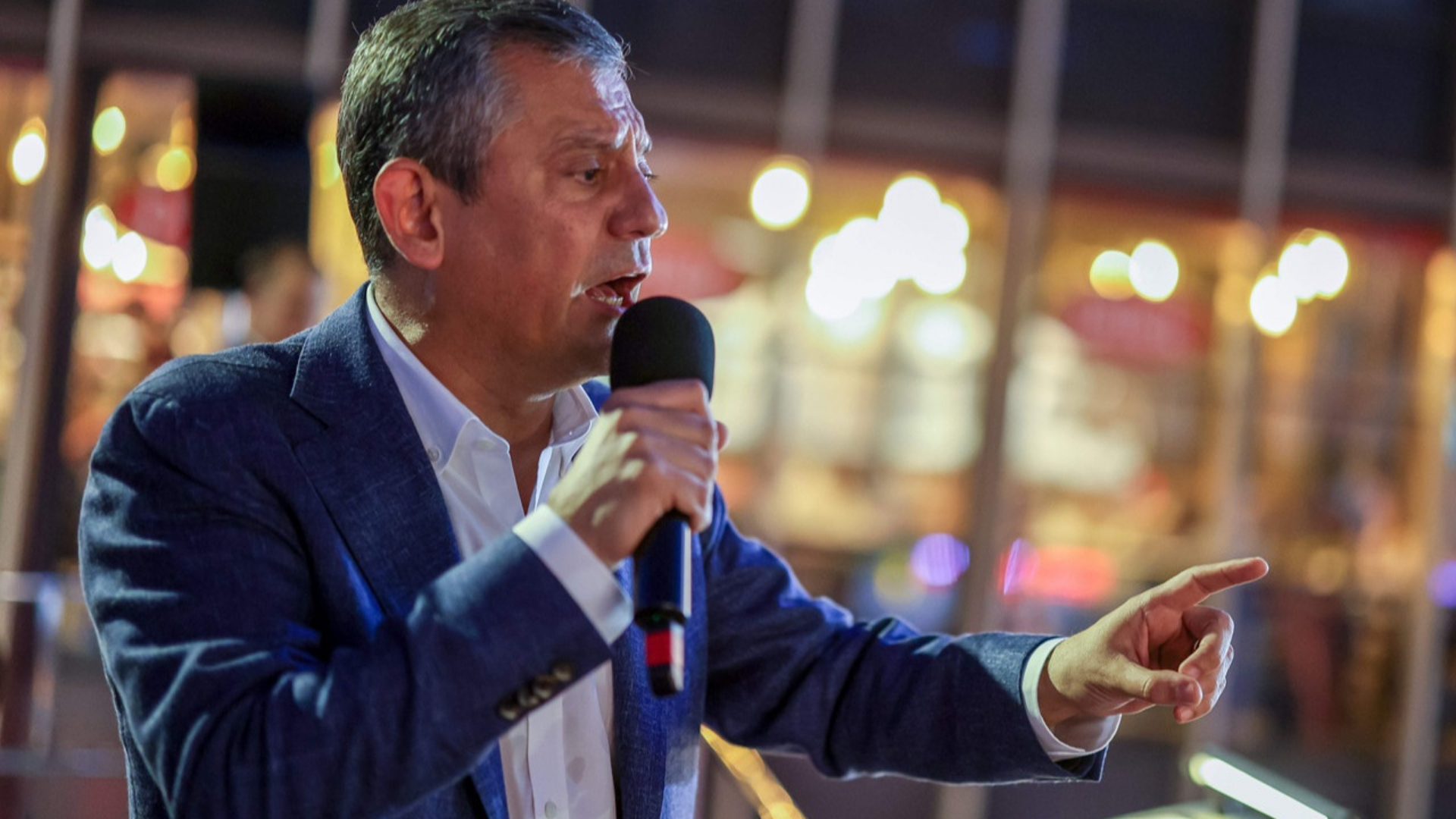 Sandığı ortadan kaldırmaya kalkma efendi gibi sandıkla gideceksin aha da