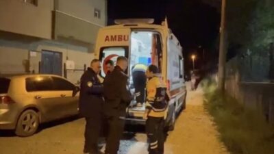 Sakarya’nın Kaynarca ilçesinde iki arkadaş arasında çıkan tartışma kanlı bitti.