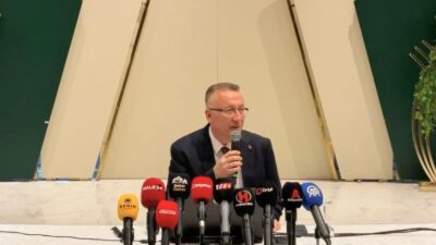 Adapazarı Belediye Başkanı Mutlu Işıksu, kamuoyuna yaptığı açıklamada hem siyasî