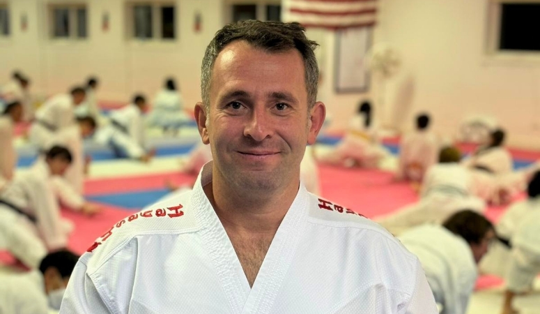 Türk Karate Antrenörü Hasan Çakırlar, Amerika’da Pan Amerika Şampiyonası Hazırlık Kampında Görev Aldı ABD – Türk karate antrenörü Hasan Çakırlar, Amerika Birleşik Devletleri’nden